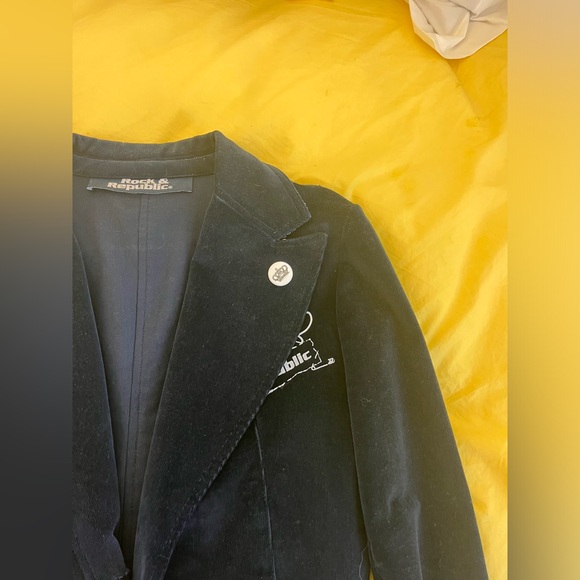 ROCK & REPUBLIC Corduroy Blazer - Picture 9 of 9